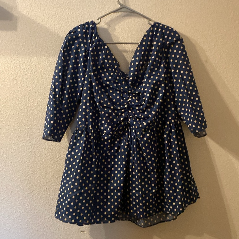 NWT Suzanne Betro polka dot Vneck blouse size 2X - Picture 7 of 7